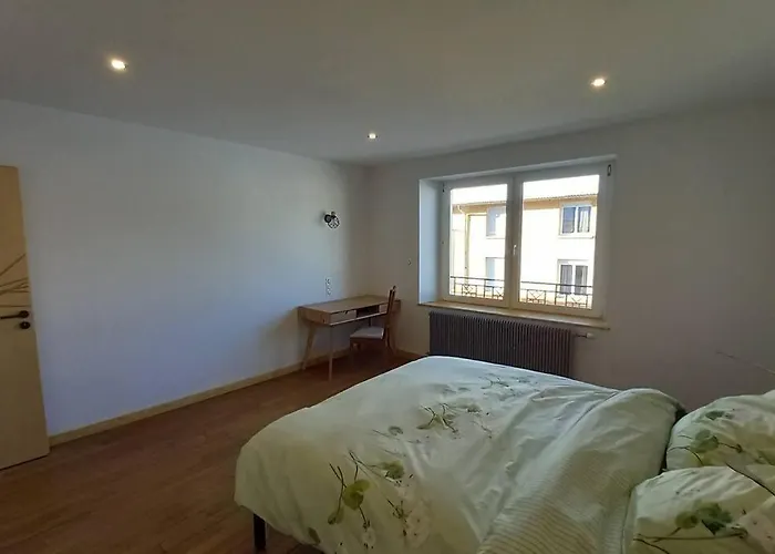 Lumineux Avec Balcon *